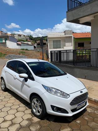 FORD FIESTA 1.6 SE HATCH 16V FLEX 4P MANUAL FORD FIESTA 1.6 SE HATCH 16V FLEX 4P MANUAL